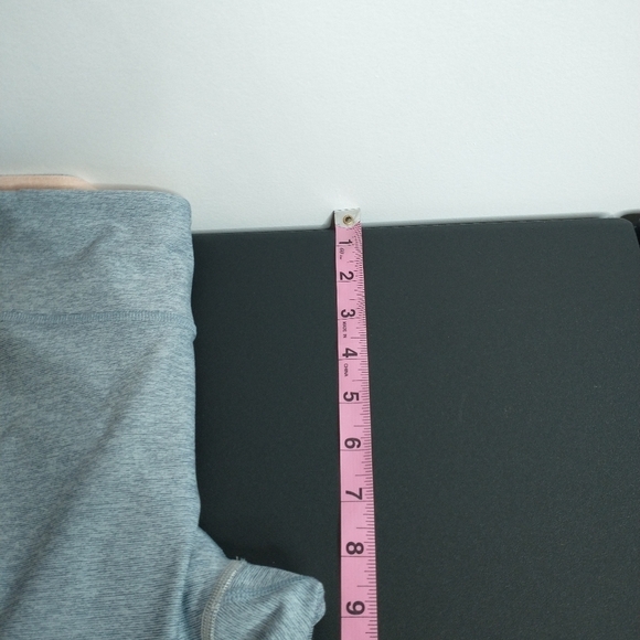 ☀️Outdoor Voices TriColor 7/8 Leggings, size S - Picture 7 of 8